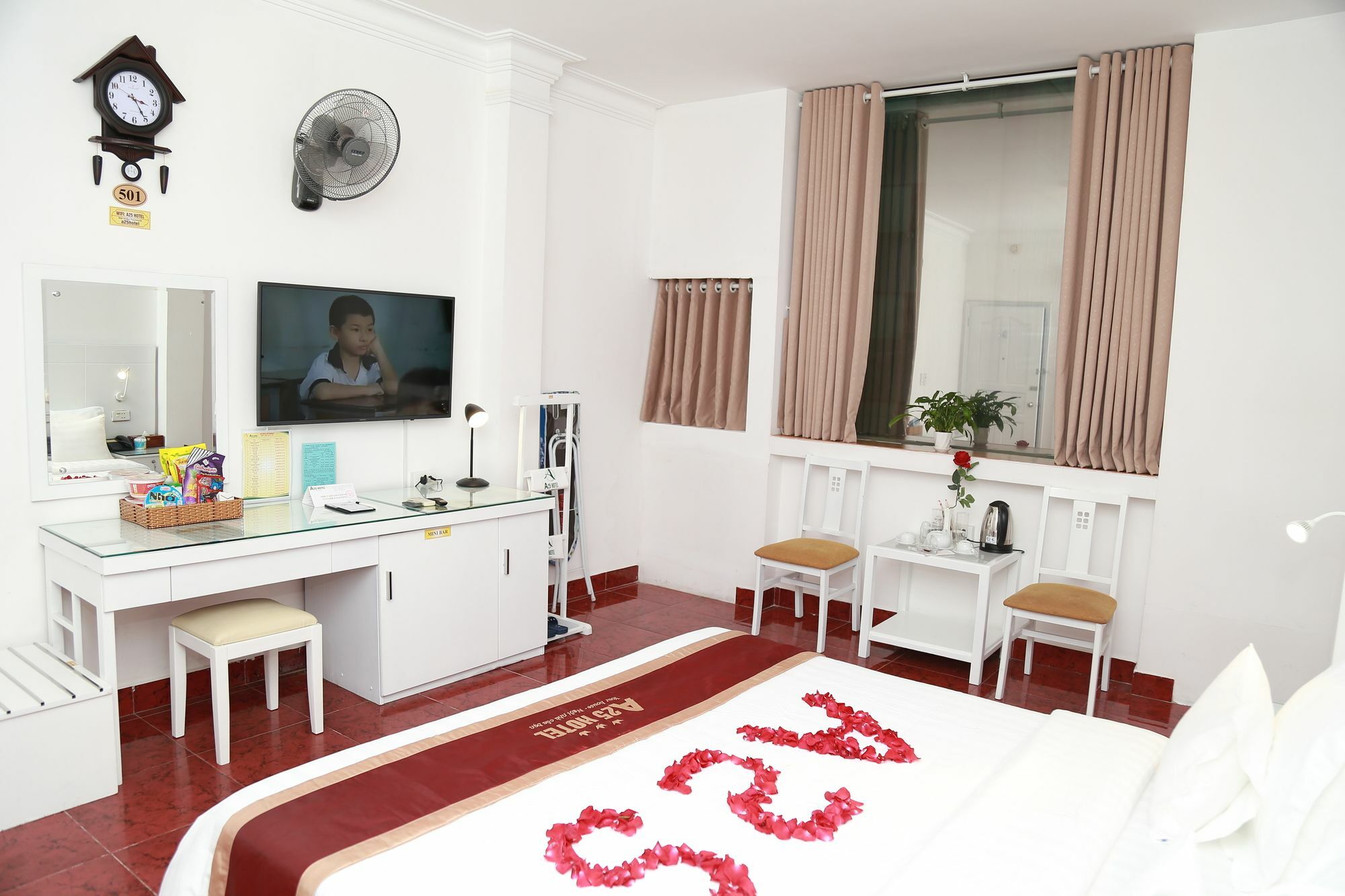 A25 Hotel - 19 Bui Thi Xuan Ho Chi Minh-stad Buitenkant foto